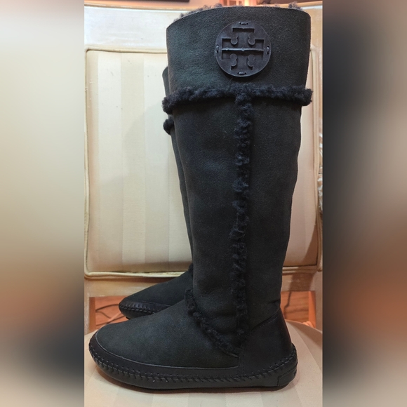 Tory Burch Shoes - TORY BURCH BLACK KNEE HIGH LEATHER SUEDE SHERPA BOOTS SIZE 7 LIKE NEW COND